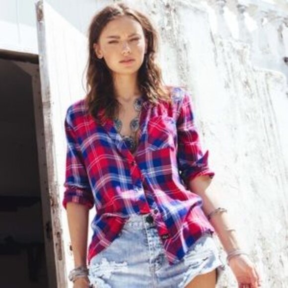 Rails Hunter Plaid Button Down in Cobalt Cherry & White - Picture 1 of 4